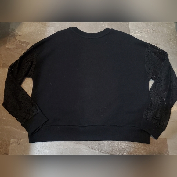 TWINSET Milano "Party Girl" Lace Embroidered long sleeves sweater. Black. Size M - Picture 3 of 9